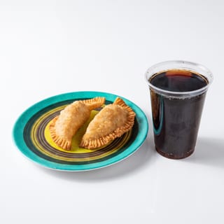 Empanadas & Fountain Drink Combo